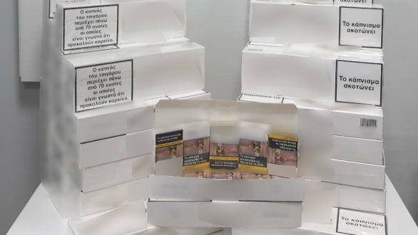 Ορεστιάδα: Συνελήφθησαν 2 ημεδαποί με 500 πακέτα λαθραίων τσιγάρων