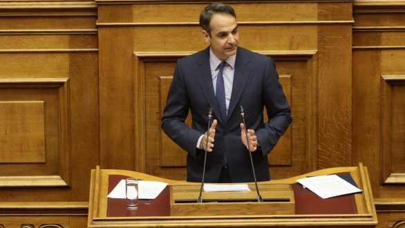 Κυριάκος Μητσοτάκης: Παραμένει στα 300 ευρώ το πρόστιμο για 10 ημέρες