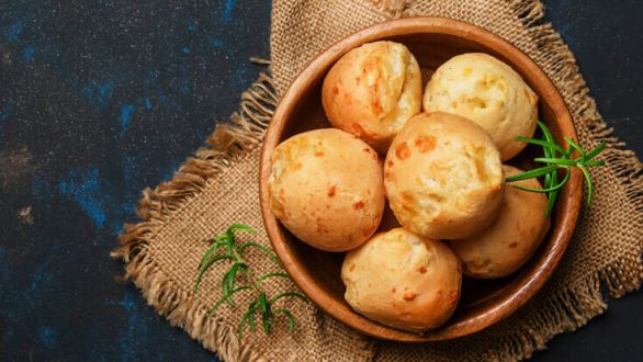 Πώς να φτιάξετε σπιτικό τυρόψωμο