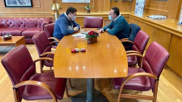 Τον βουλευτή ΝΔ Ν.Έβρου Σταύρο Κελέτση υποδέχτηκε στο γραφείο του ο Δήμαρχος Αλεξανδρούπολης