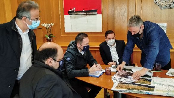 Αλεξανδρούπολη: Στενή συνεργασία για την στήριξη των πλημμυροπαθών αποφάσισαν Πέτσας-Ζαμπούκης