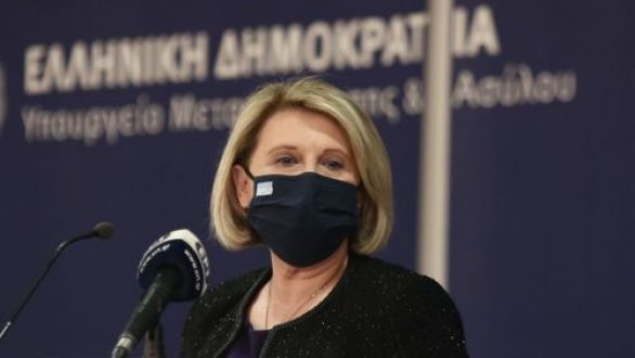 Βούλτεψη: Θα επανεξεταστεί το θέμα της δομής στον Έβρο