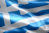 25η Μαρτίου: Ο Δήμος Αλεξανδρούπολης μοιράζει στους δημότες ελληνικές σημαίες