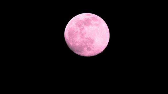 «Ροζ Φεγγάρι»: Απόψε και αύριο η πρώτη υπέρ-πανσέληνος του 2021