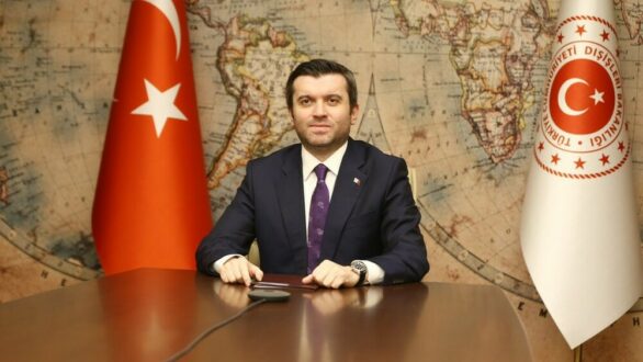Στη Θράκη ο τούρκος υφυπουργός Εξωτερικών – Αύριο θα επισκεφθεί το Διδυμότειχο