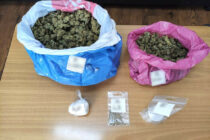 Συνελήφθη ημεδαπή κατηγορούμενη για διακίνηση και κατοχή ναρκωτικών