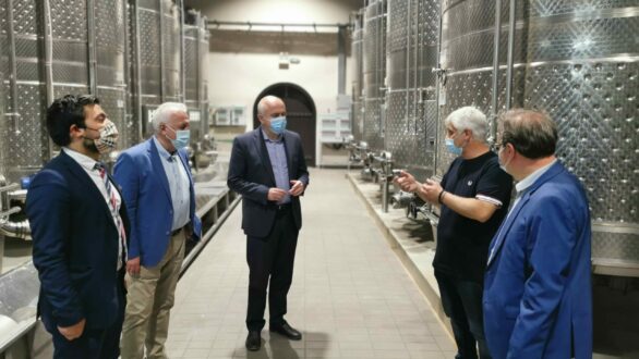 Η Περιφέρεια στηρίζει τον εκσυγχρονισμό και την αναβάθμιση 129 επιχειρήσεων της ΑΜΘ με 31,9 εκ. € από το ΕΣΠΑ