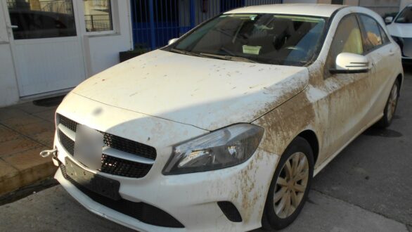 Συνελήφθη αλλοδαπός ο οποίος προωθούσε παράνομα στη χώρα μη νόμιμους μετανάστες