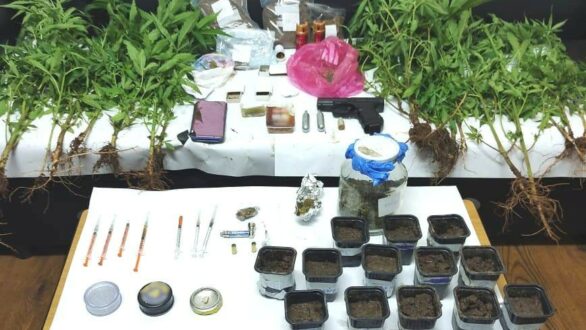 Αλεξανδρούπολη: Με ναρκωτικά και όπλα εντοπίστηκαν δύο άτομα