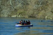 Ακόμη 3 διακινητές συνελήφθησαν στονΈβρο