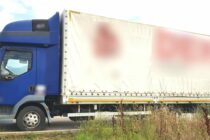 Σύλληψη δύο διακινητών που μετέφεραν 12 άτομα με φορτηγό