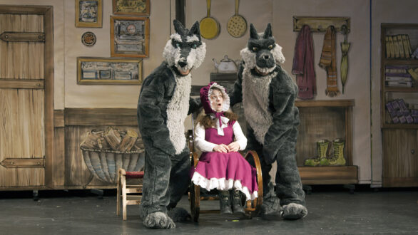 Η θεατρική παράσταση “Η Μάσα και ο Αρκούδος” έρχεται στην Αλεξανδρούπολη