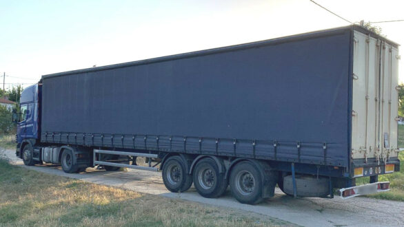 Σύλληψη διακινητών με 19 άτομα σε Λάβαρα και Ίασμο