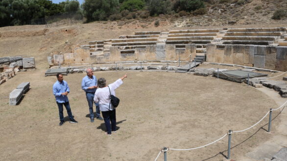 Προστασία και την αναβάθμιση των υποδομών του αρχαίου θεάτρου της Μαρώνειας με πόρους της Περιφέρειας