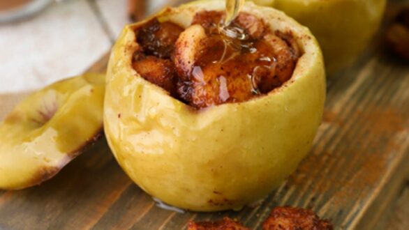 Ψητά μήλα γεμιστά με βρώμη