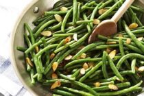 Φασολάκια με αμύγδαλα