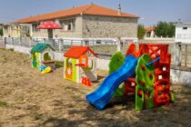 «Μαζί για το Παιδί»: Βιβλιοθήκες και νέα παιχνίδια απέκτησαν δημοτικά και νηπιαγωγεία του Δήμου Ορεστιάδας