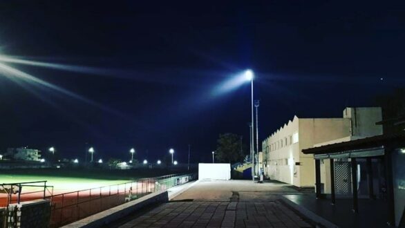 Πιο φωτεινό από ποτέ το στάδιο «Φώτης Κοσμάς»