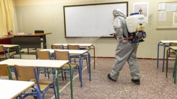 Περίπου 14.000 κρούσματα σε μαθητές και εκπαιδευτικούς από τα self test πριν ανοίξουν τα σχολεία