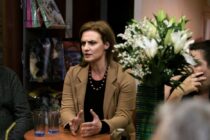 Μ. Γκουγκουσκίδου: “Θέατρο του παραλόγου” ο Δήμος Ορεστιάδας