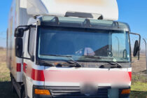 Συλλήψεις διακινητών στον Έβρο – Σε κρύπτη φορτηγού βρέθηκαν 7 άτομα