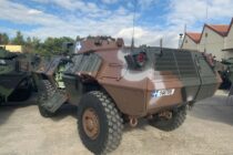 Στρατός Ξηράς: «Κλειδώνει» τα σύνορα με τα θωρακισμένα M1117 – Κινητή ασπίδα σε Έβρο και νησιά