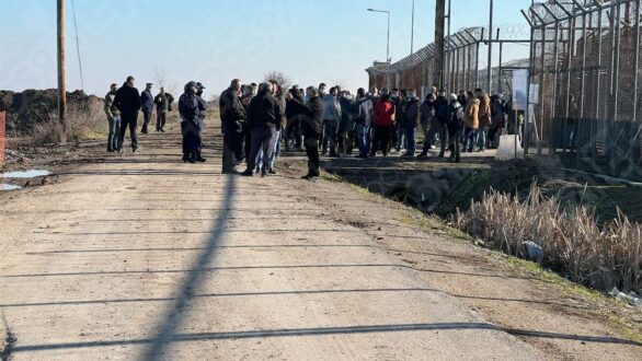 Διαμαρτυρία του Δημοτικού Συμβουλίου στο Φυλάκιο – Κάλεσμα για μαζική συμμετοχή στο συλλαλητήριο της Κυριακής