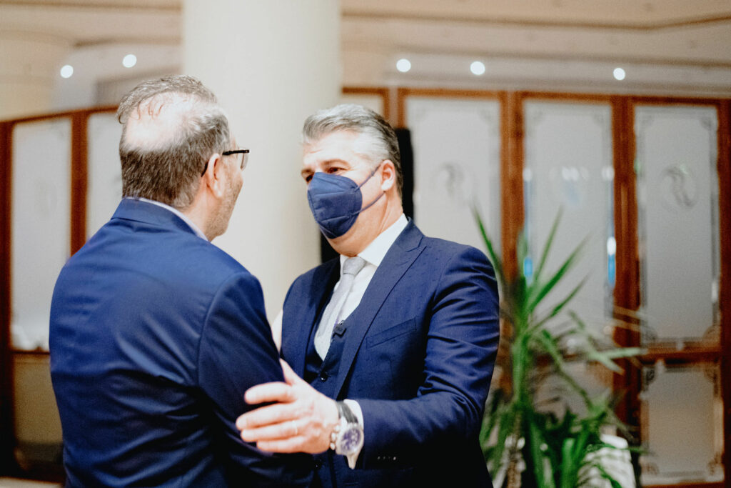 Επιμελητήριο Έβρου, 30 Διεθνούς φήμης μέντορες