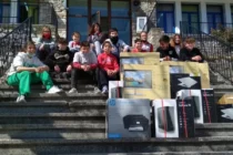 Το Μαξίμου ανταποκρίθηκε σε επιστολή μαθητών από τη Θάσο: Τους έστειλαν υπολογιστές, προτζέκτορες, βιβλία
