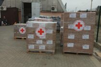 Ο Ελληνικός Ερυθρός Σταυρός παρέδωσε 50 τόνους ανθρωπιστικής βοήθειας στην Ουκρανία