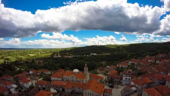 Μεταξάδες: Δεν έχει τεθεί υπό έλεγχο ακόμη η πυρκαγιά – Δεν κινδυνεύει το χωριό