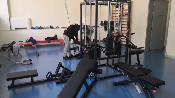 Με ένα σύγχρονο πολύ-όργανο εκγύμνασης εξοπλίστηκε το Δημοτικό Κολυμβητήριο Αλεξανδρούπολης