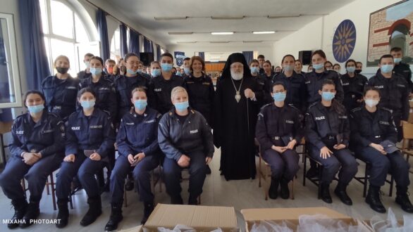 Ο  Μητροπολίτης Διδυμοτείχου, Ορεστιάδος και Σουφλίου Δαμασκηνός στη Σχολή Αστυφυλάκων