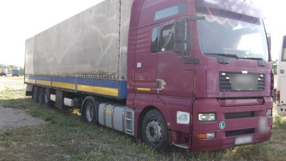 Κήποι: Διακινητή με 39 άτομα σε φορτηγό εντόπισε το μηχάνημα ανίχνευσης παλμών – Άλλες 4 συλλήψεις διακινητών στην ΑΜΘ