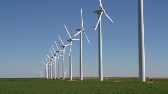 ΔΕΗ: Διπλασιάζεται το δυναμικό των Ανανεώσιμων Πηγών Ενέργειας το 2022