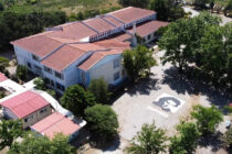 ΕΕΕΕΚ Ξάνθης: Με ένα πορτρέτο 35 τμ του Μ. Θεοδωράκη κι ένα βίντεο οι μαθητές τιμούν τον μεγάλο Έλληνα μουσικοσυνθέτη