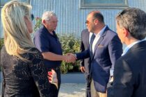 Μενέντεζ: Το λιμάνι της Αλεξανδρούπολης επισκέφθηκε ο αμερικανός γερουσιαστής