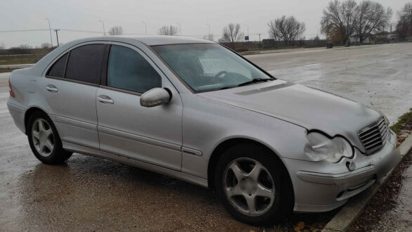 Σύλληψη διακινητή με πέντε άτομα – Αναζητούνταν για σύσταση συμμορίας, κλοπή και παραβάσεις του νόμου περί αλλοδαπών