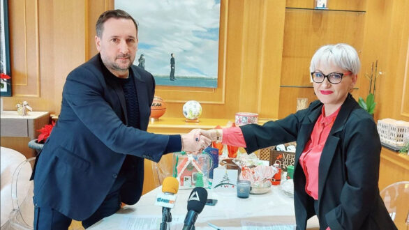 Υπεγράφη η σύμβαση έργου «Συντήρηση Δημοτικών Κτιρίων Αισύμης» προϋπολογισμού 193.548,39 €