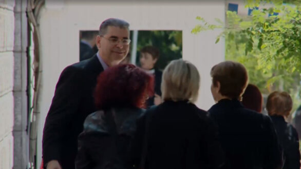 Στο Μαξίμου οι γονείς της Ελένης Τοπαλούδη και άλλων δολοφονημένων γυναικών – Τι ζητούν