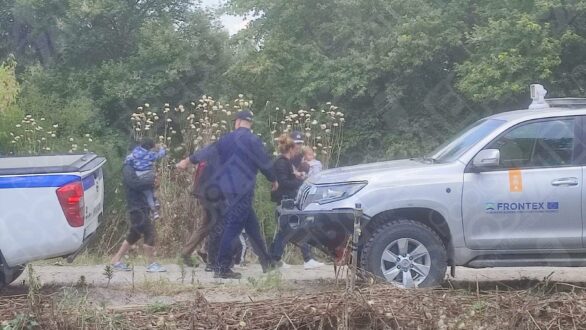 Ρεπορτάζ ΡΑΔΙΟ ΕΒΡΟΣ: Η διάσωση των 145 ατόμων από τη νησίδα του ποταμού Έβρου στα Μαράσια Ορεστιάδας