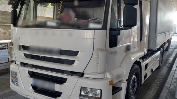 Συλλήψεις διακινητών σε Δράμα και Έβρο – Τρεις διακινητές με 40 άτομα συνολικά συνελήφθησαν χθες στον Έβρο