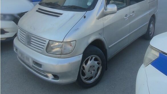 Σύλληψη διακινητή με 8 άτομα στις Φέρες