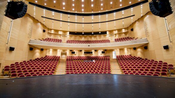 Φιλοξενία πολιτών στο Μέγαρο Μουσικής Κομοτηνής