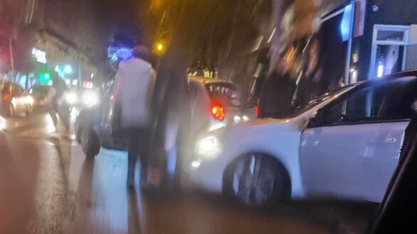 Σύγκρουση με ελαφριές υλικές ζημιές στο κέντρο της Ορεστιάδας