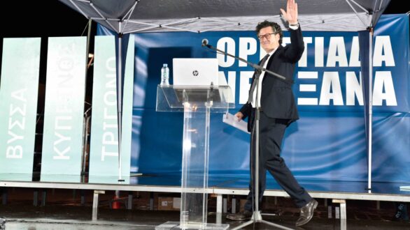 Ο Δ. Παπαδόπουλος ανακοίνωσε στους συνεργάτες του ποιοι θα είναι Αντιδήμαρχοι, Πρόεδροι ΔΕΥΑΟ, ΔΗΚΕΠΑΟ, ΚΚΠΑΑΔΟ κ.α.