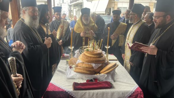 Με το καθιερωμένο κουρμπάνι γιόρτασε τον πολιούχο του Άγιο Αθανάσιο το Διδυμότειχο