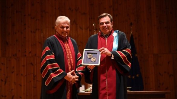 Επίτιμος διδάκτορας του Δημοκρίτειου Πανεπιστημίου Θράκης αναγορεύτηκε ο Μ. Σχοινάς