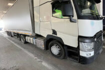 Συνελήφθησαν 2 διακινητές οι οποίοι προωθούσαν στη χώρα σε δύο διαφορετικές περιπτώσεις, μη νόμιμους μετανάστες