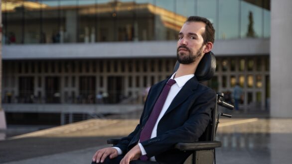 Ο Στέλιος Κυμπουρόπουλος στην Ορεστιάδα